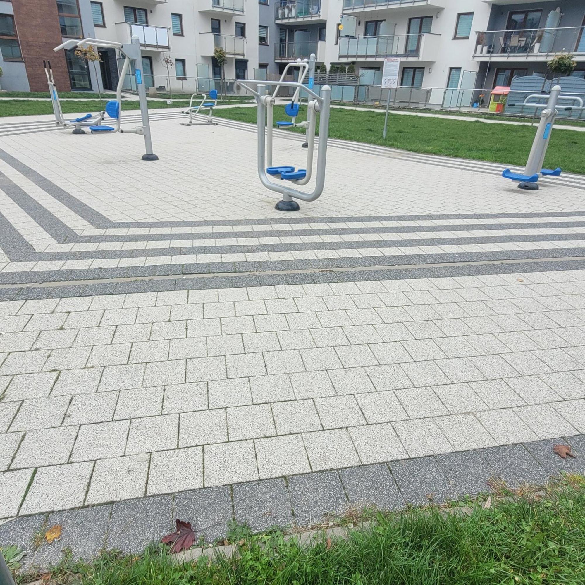 Apartament-Sadowa エルブロンク エクステリア 写真